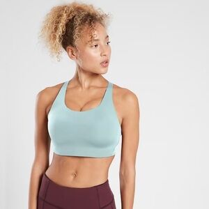 Athleta Advance Sports Bra 34DD